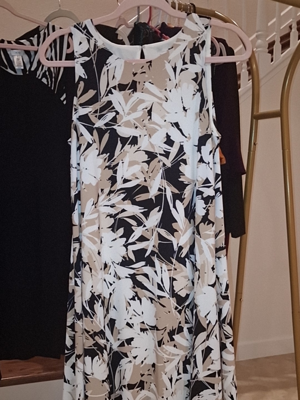 Anne Klein Beige, White and Black Abstract Print Blouse